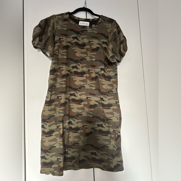 COPY - Anthropologie Velvet By Graham and Spencer | Fleece lined camo dress | s… - Picture 3 of 5